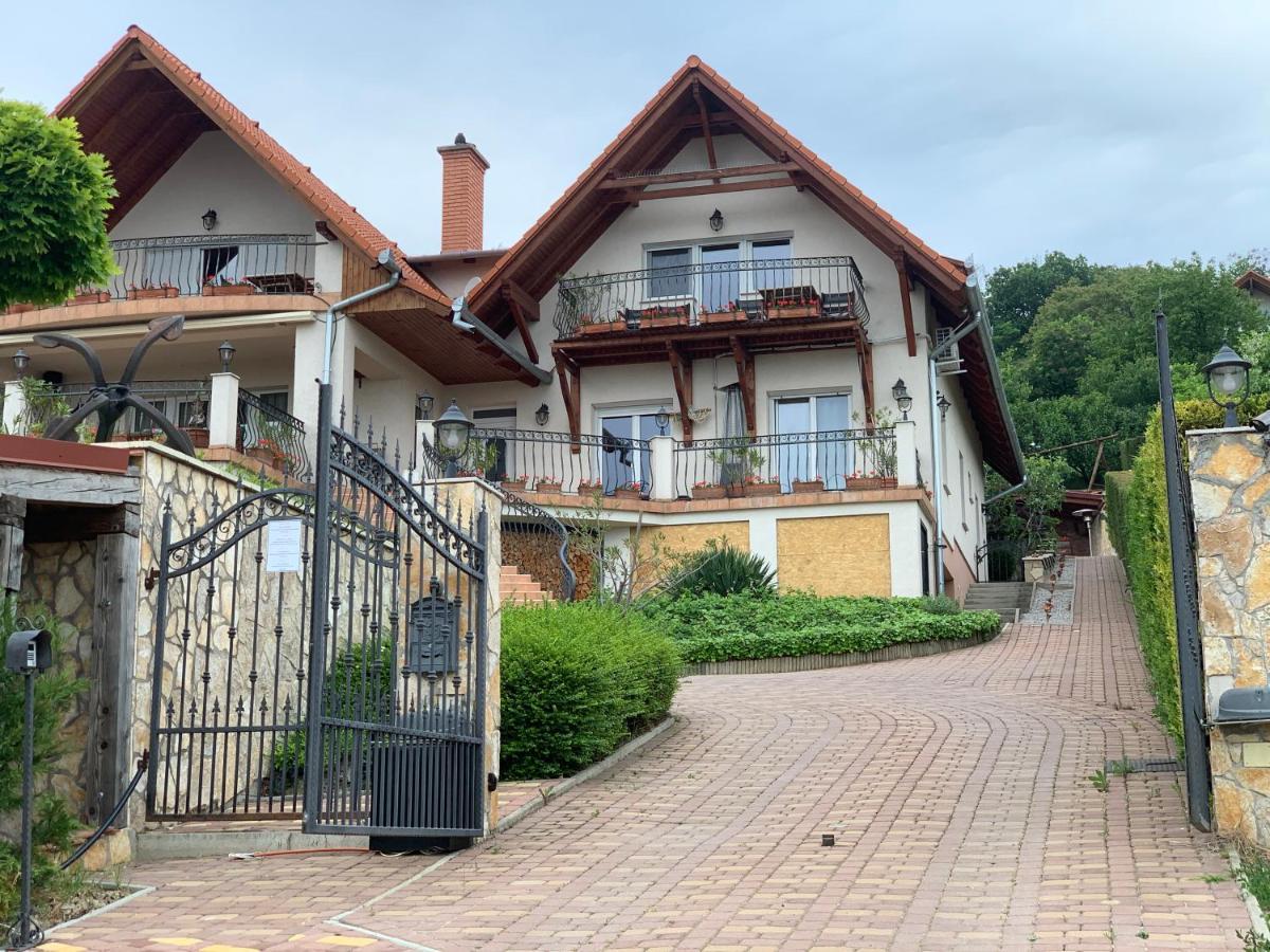 Holidaysport Haus Balatongyörök Zewnętrze zdjęcie