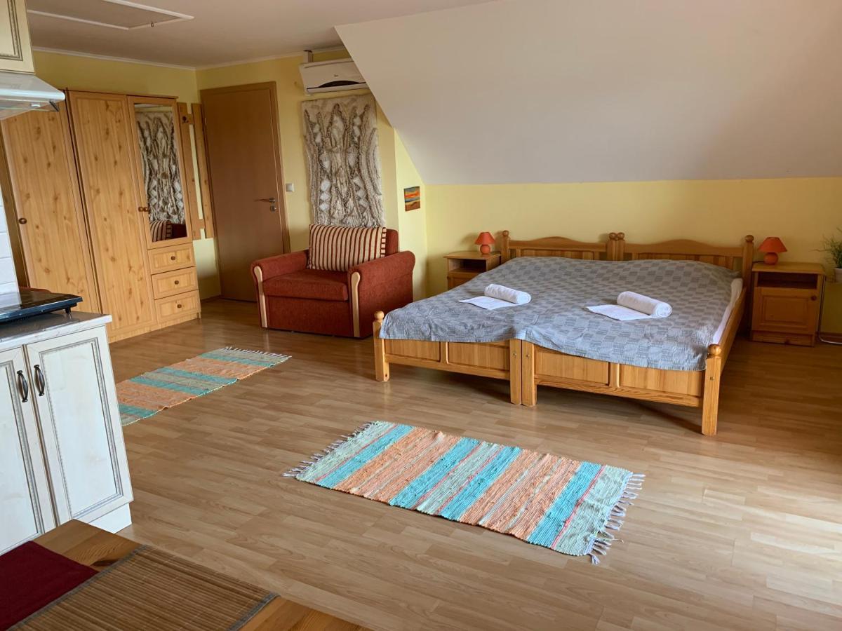 Holidaysport Haus Balatongyörök Zewnętrze zdjęcie